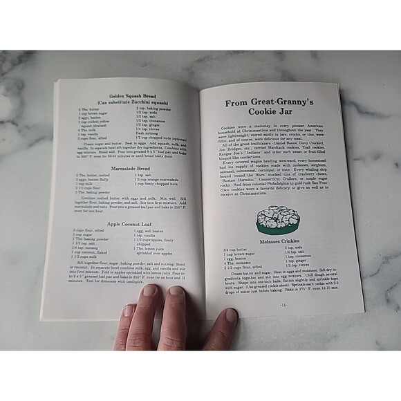 Old-Fashioned Christmas Recipes Bear Wallow Books - Picture 6 of 10